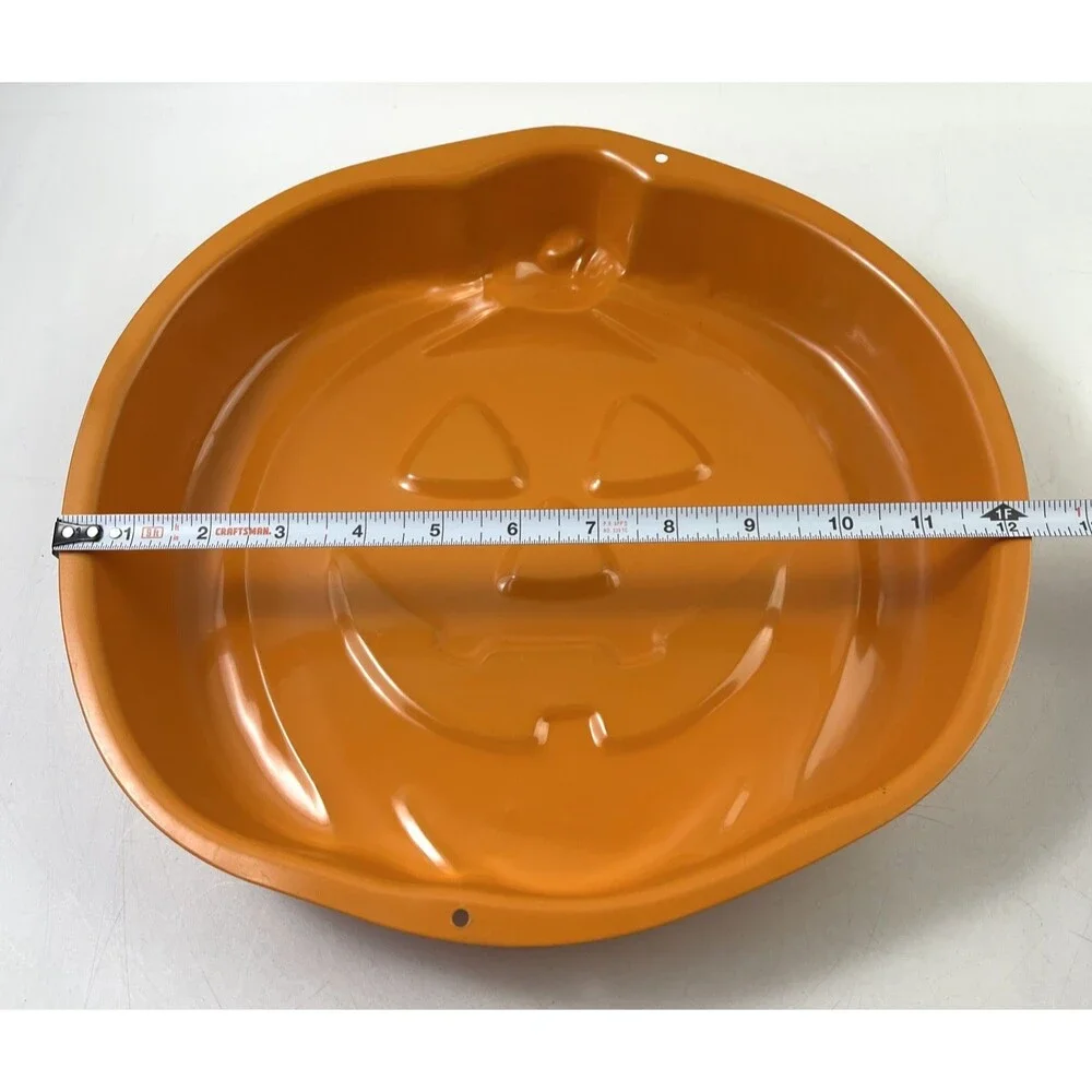 Halloween Deco 2000 Wilton Orange Pumpkin Jack O' Lantern Cake Pan #2105-184